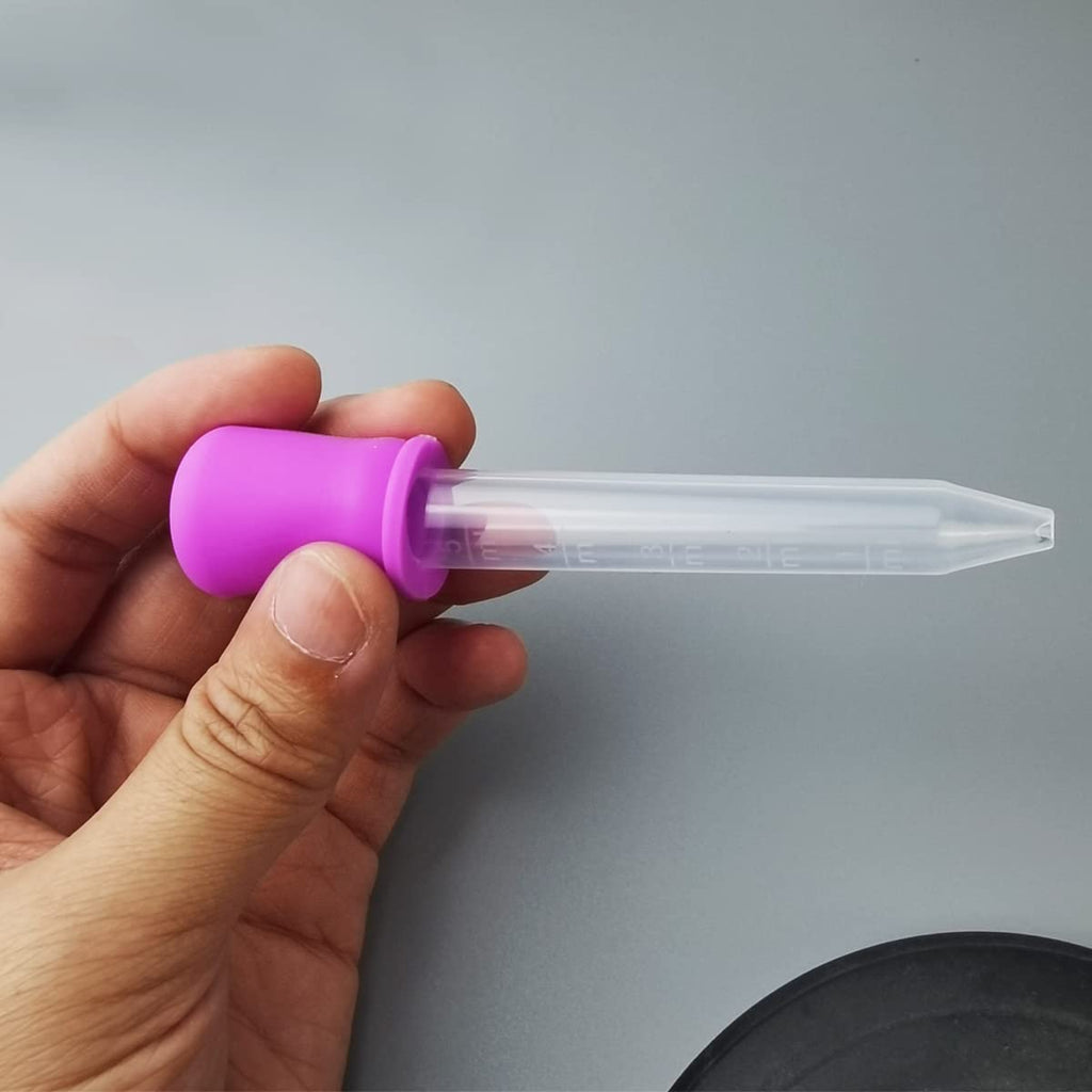 20PCS Liquid Droppers with a Clean Brush, Silicone and Plastic Pipettes Transfer Eyedropper with Bulb Tip for Candy Oil Kitchen Gummy Bear Making