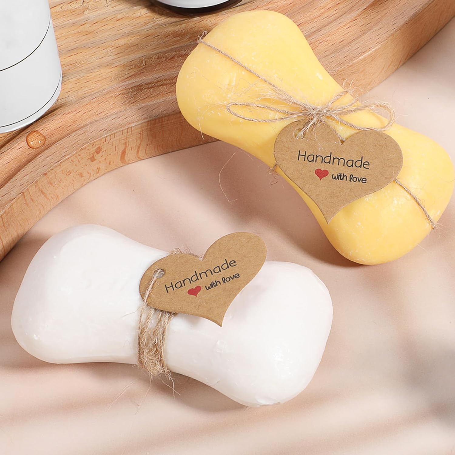 200pcs Handmade Gift Tags Heart-Shaped Mini Gift Paper Tags with 66 ft String Brown Gift Labels with Natural Jute Twin